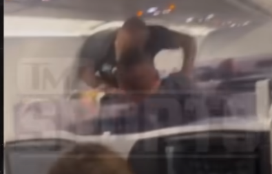 Mike Tyson a luat la pumni un pasager care l-a deranjat la bordul unui avion