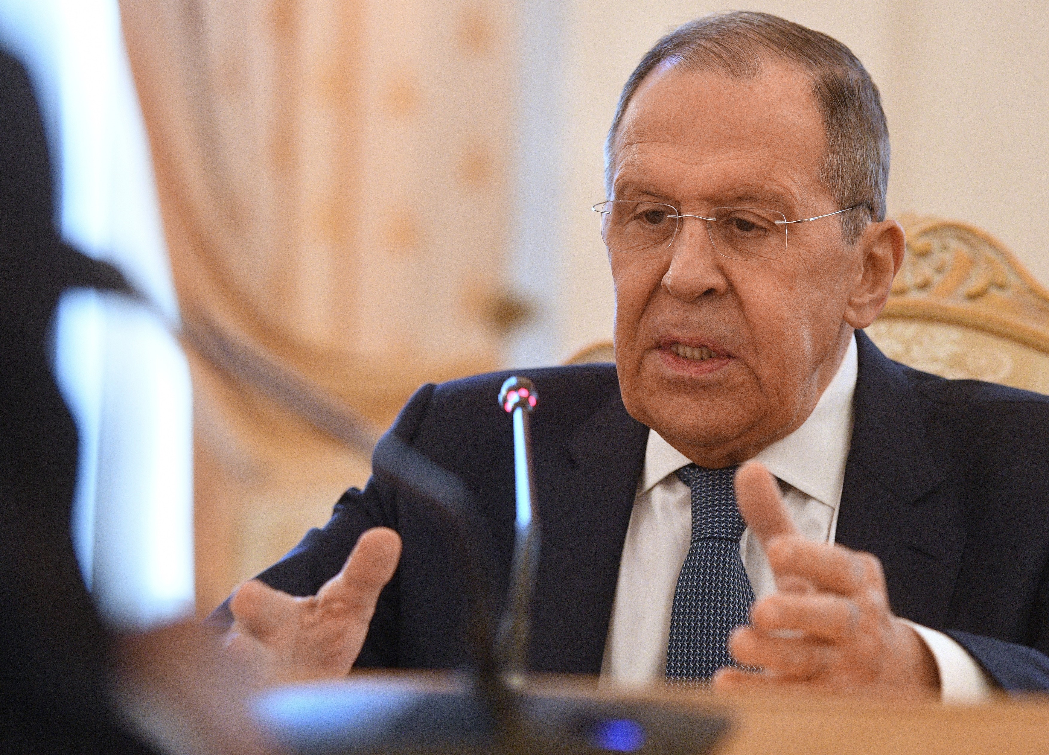 Serghei Lavrov: Rusia nu se consideră în război cu NATO, o astfel de evoluție ar crește riscul de război nuclear