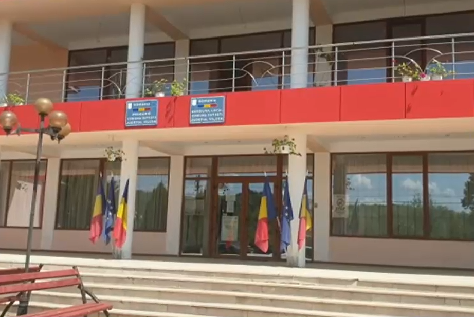 Răsturnare de situație în cazul primăriei din Vâlcea executate silit pentru datoriile la lăutari