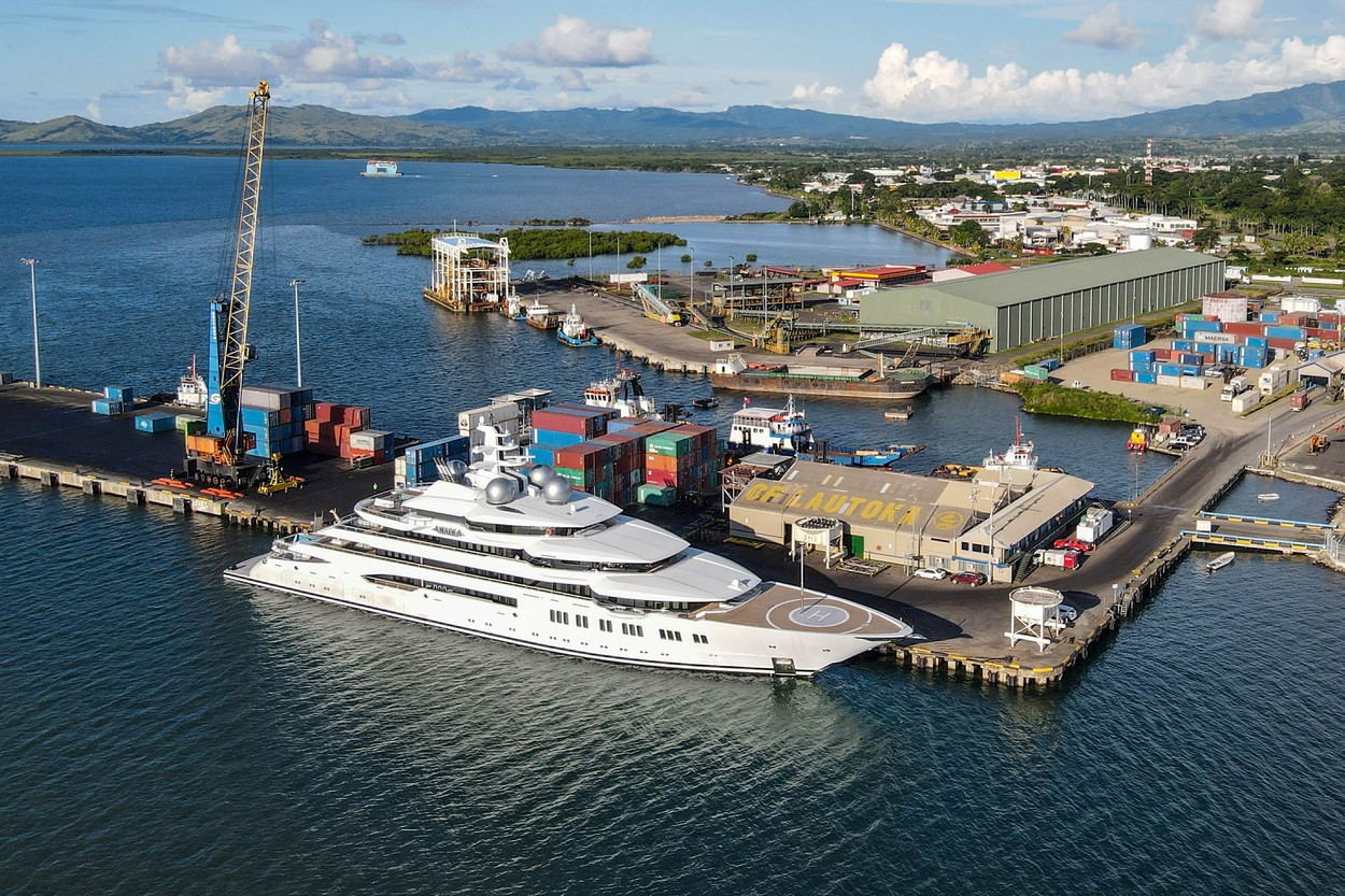 Fiji a confiscat iahtul de 300 de milioane de dolari al oligarhului rus Suleiman Kerimov, la cererea SUA