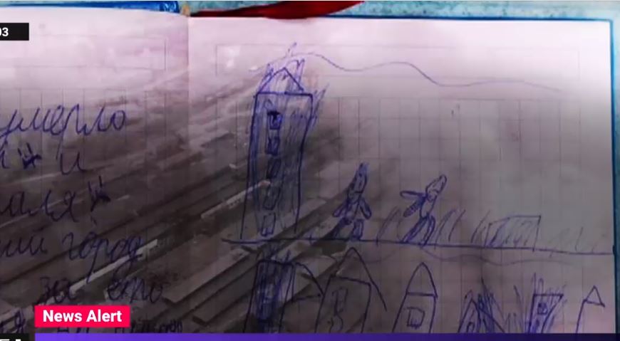 Cuvintele unui copil din Mariupol scrise într-un jurnal de război: „Mama are carnea ruptă și o gaură în picior. Bunicul a murit”