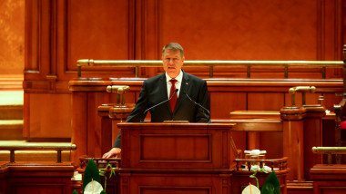 Klaus Iohannis depune juram ntul de nvestitura la Parlament ovidiu micsik inquamphotos.com