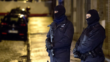 teror belgia politie - 7228483-AFP Mediafax Foto-MARCEL VAN HOORN