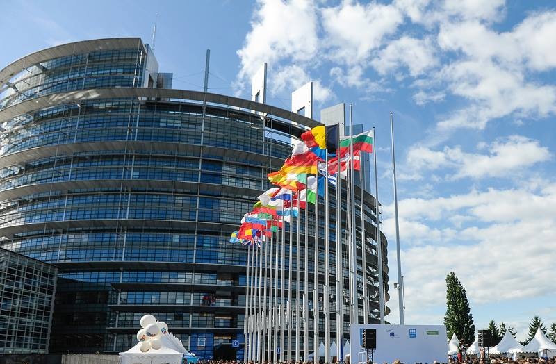 Parlamentul European a interzis accesul personalului diplomatic şi reprezentanţilor guvernelor Rusiei și Belarusului
