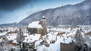 Biserica Neagra Brasov iarna-Mediafax Foto-Attila Szabo