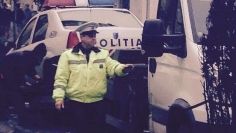 masina politie ridicata de politisti digi oradea 1