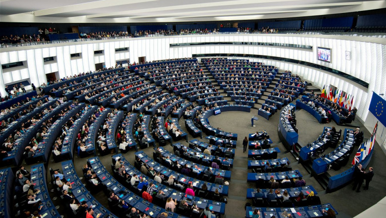hemiciclu parlamentul european - European Union 2014 - European Parliament 1