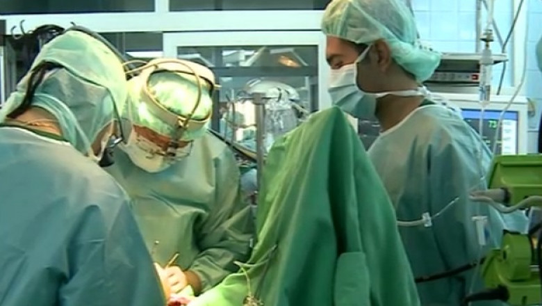 medici operatie transplant digi
