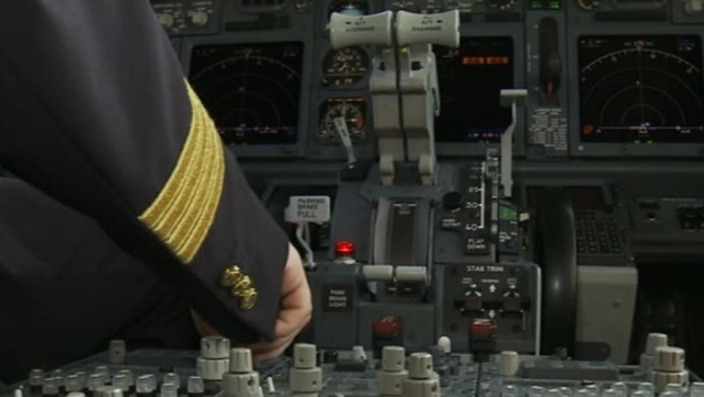 mana pilot bord de avion - captura digi24