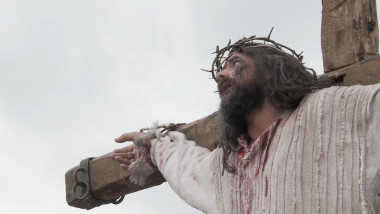 Iisus pe cruce