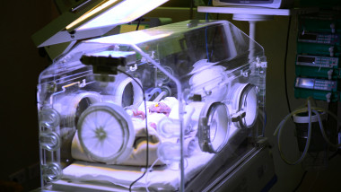 bebelusi maternitate spital incubator mediafax