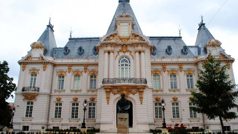 Palatul-Constantin-Mihail-Muzeul-de-Arta