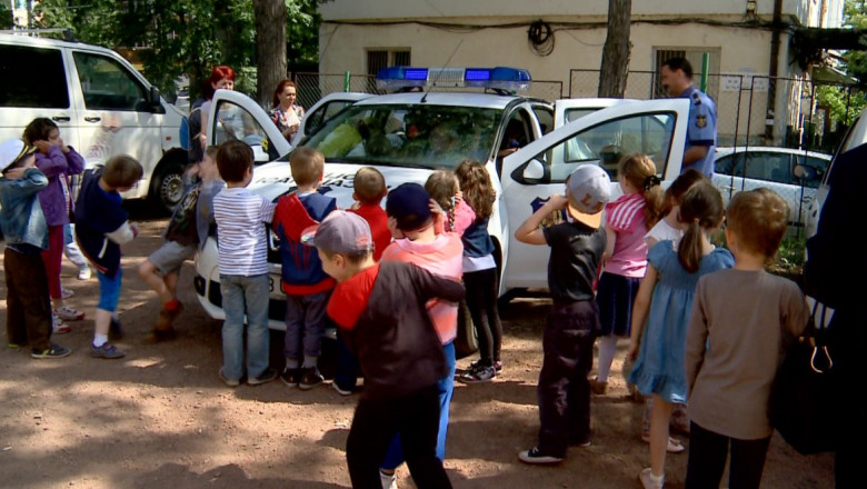 masina de politie copii