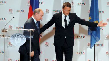 Vladimir Putin si Matteo Renzi - GettyImages-476535290