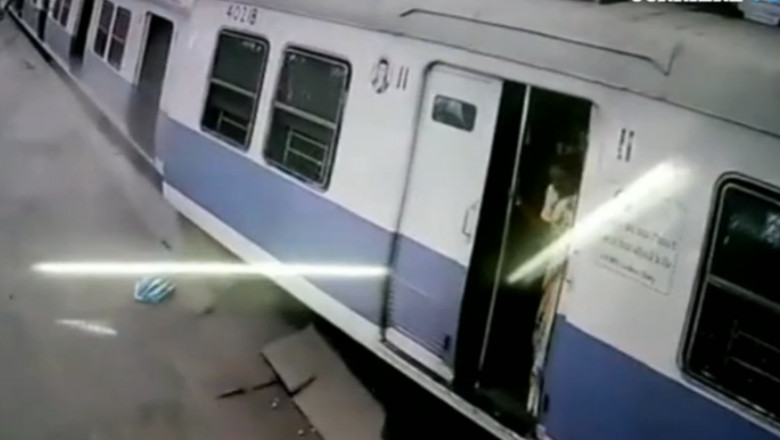 accident tren deraiat india