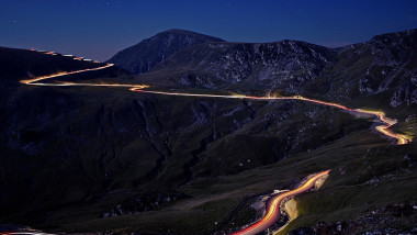 Soseaua Transalpina noaptea2