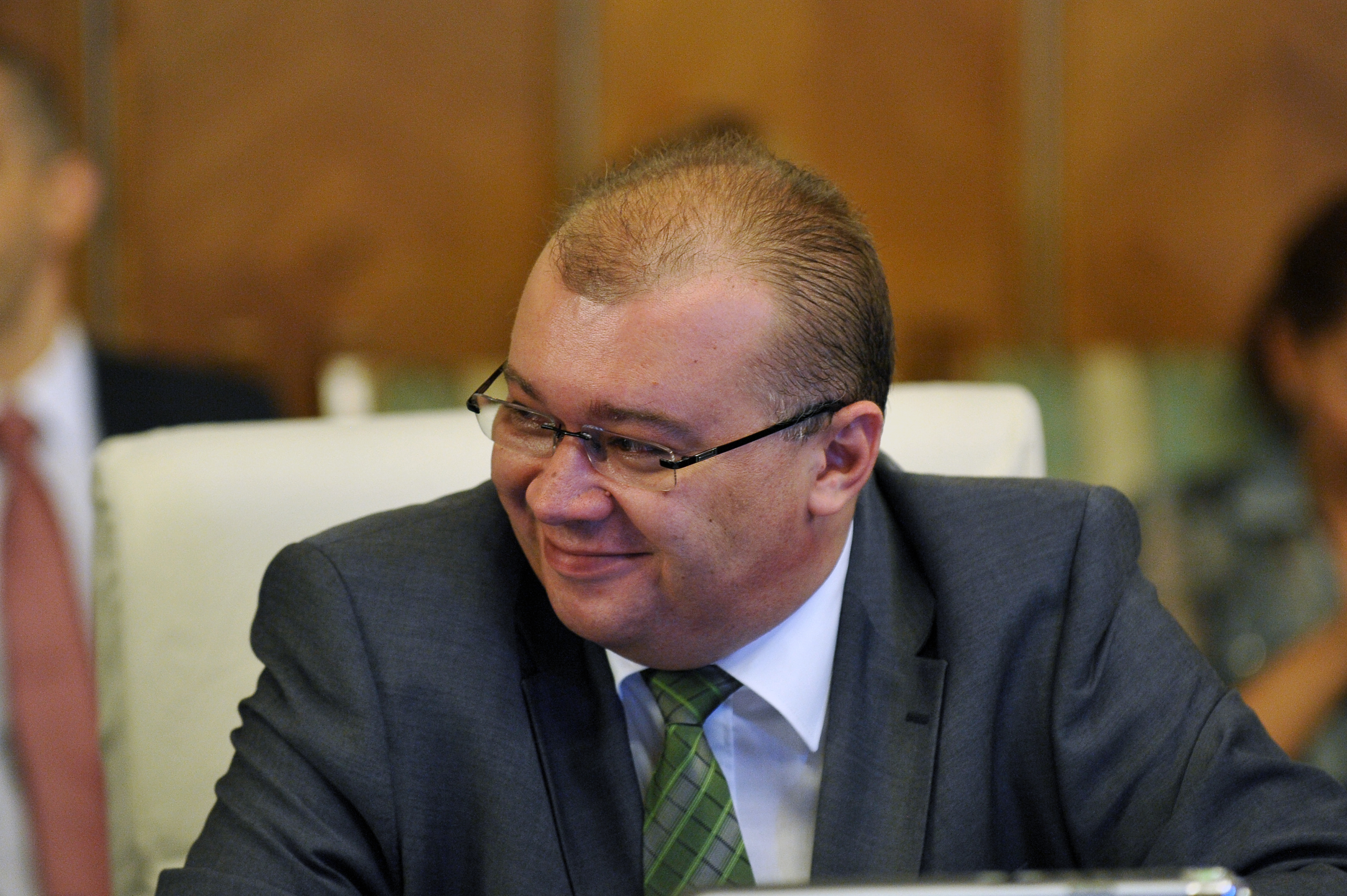 Restructurarea politicii externe românești (I)
