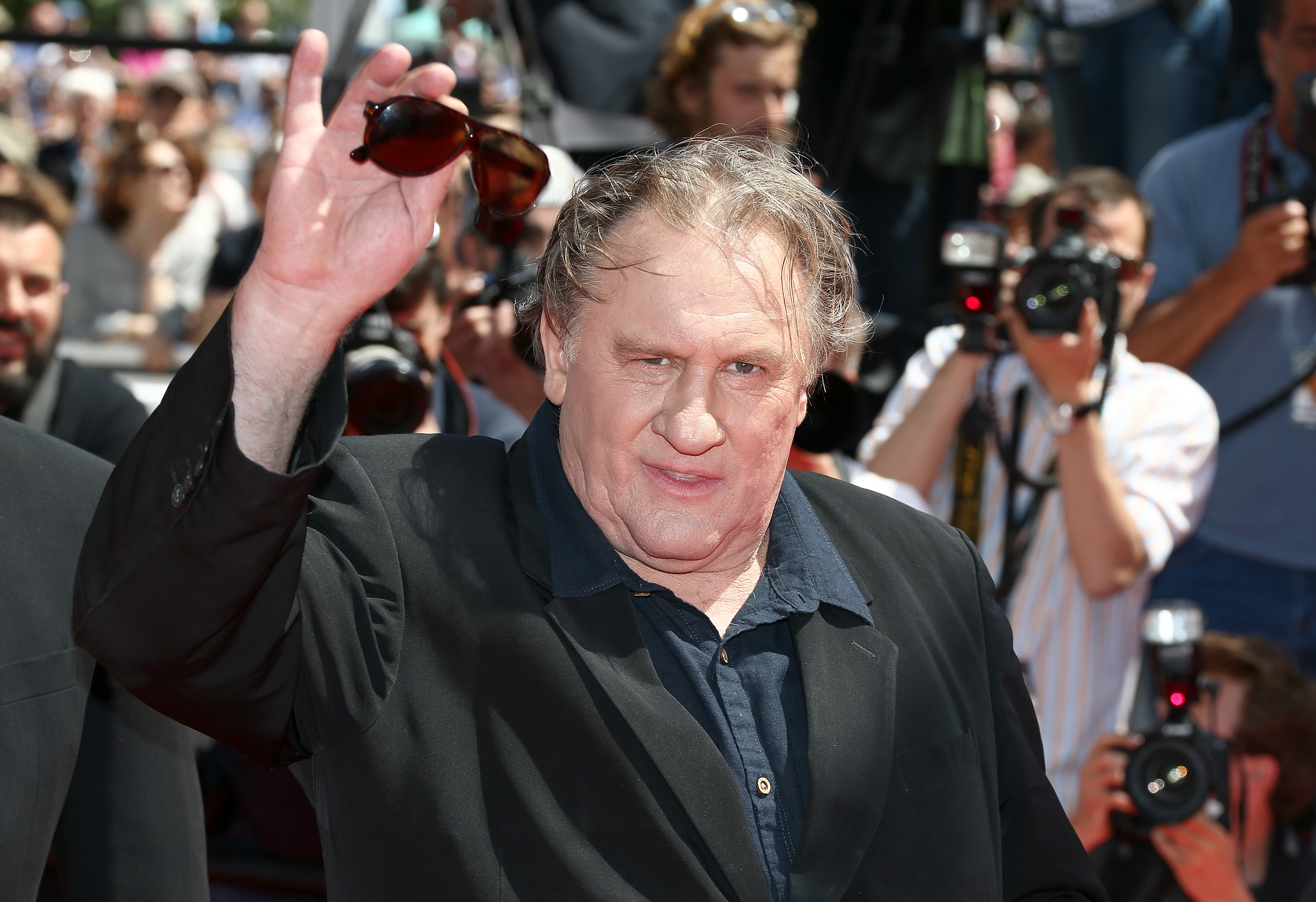 Gérard Depardieu, noi acuzații de viol din partea unei tinere actrițe: „A continua să tac înseamnă să mă îngrop de vie”