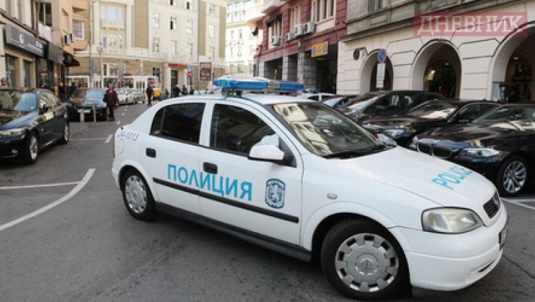 masina de politie bulgaria dnevnik bg 09 08 2015