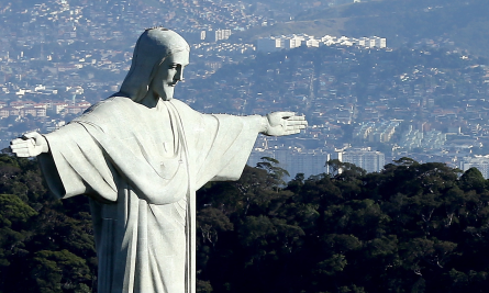 Iisus nu a apărut pe un deal din Franța, anunță Vaticanul. O localnică susține că l-a văzut pe Mântuitor de 49 de ori