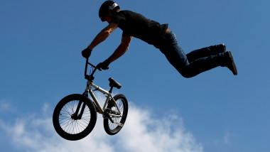 bmx bicicleta acrobatie - GettyImages - 2 august 15