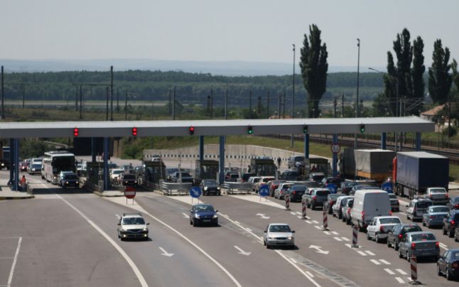 Taxa de la Feteşti va fi suspendată până la finalizarea lucrărilor la podul peste braţul Borcea