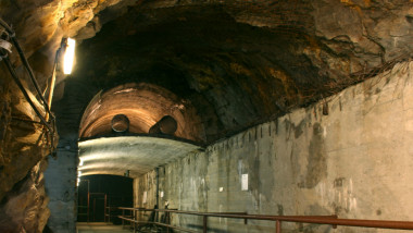 Tunnel Nazi gold train