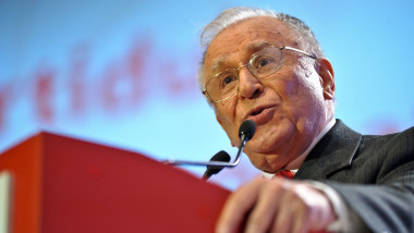 Corneliu Vadim Tudor A Murit Mesajul Lui Ion Iliescu Digi24