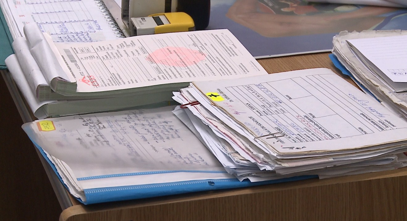 Psihiatrul bărbatului care și-a ucis rudele dezvăluie că îl vedea de 3-4 ori pe an: De obicei tatăl venea să îi ia tratamentul