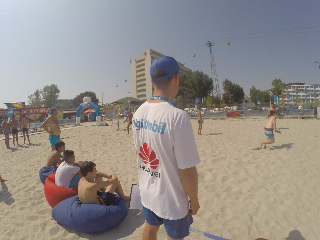 fotbal pe plaja