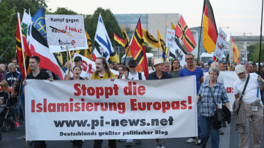 pegida germania miting antiislam - GettyImages - 19 oct 15