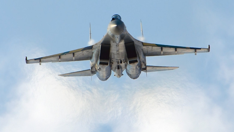 Sukhoi Su-35S at MAKS-2011 airshow-1