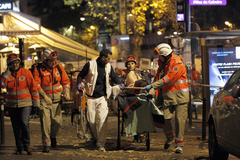 PARIS 15 VICTIMA TARGA STRADA INTERVENTIE GettyImages-497050508