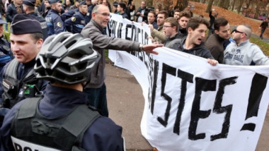 metz protest