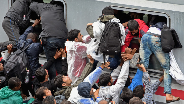 refugiati-croatia-tovarnik-trenuri-GettyImages-20.9.2015