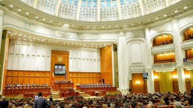 Dacian Ciolos discurs Parlament 17.11 inquamphotos foto 5