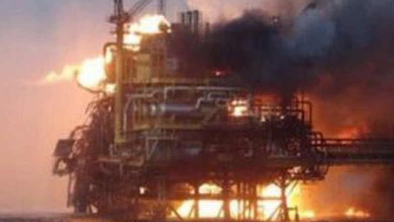 incendiu platforma petroliera - news.az 1