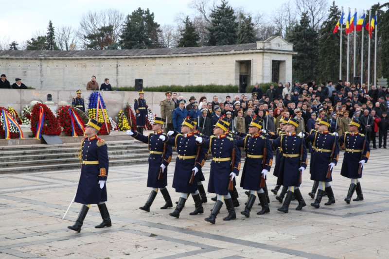 Ceremonia din Parcul Carol - MApN 1