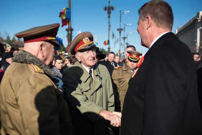 Klaus Iohannis la Parada militara - presidency 2