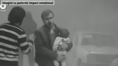 ranit siria cu copil in brate