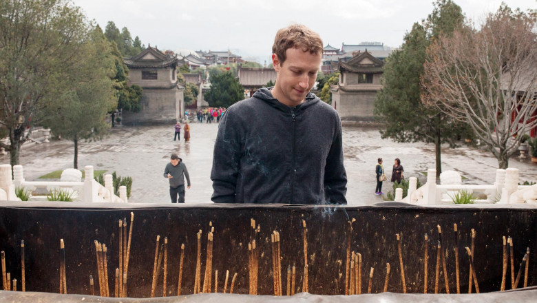 zuckerberg in china - fb