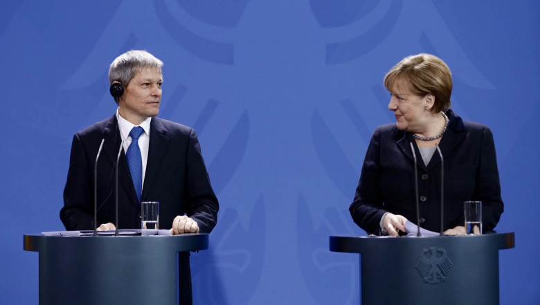 Angela Merkel si Dacian Ciolos Berlin gov 5