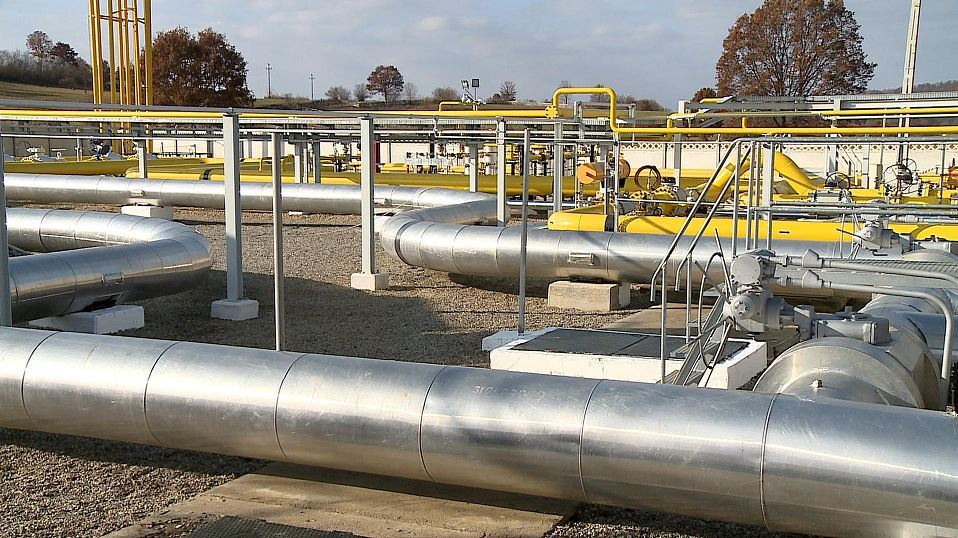 Prefectul Capitalei cere explicații Primăriei Sectorului 3 și Transgaz în scandalul șoselelor construite peste conducte