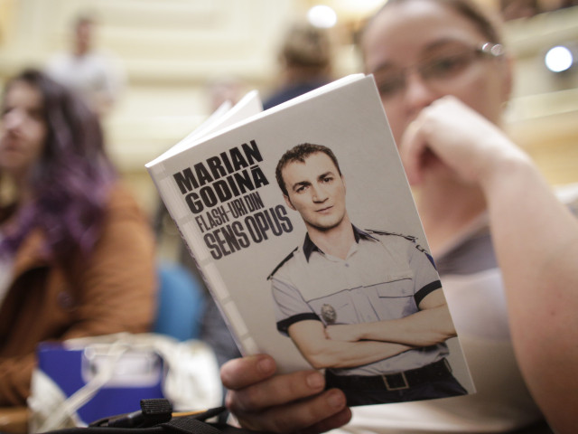 Godină pune prezumţia de nevinovăţie la microscop: "Ce faci, Bobiță? Te ia puțin inima?"