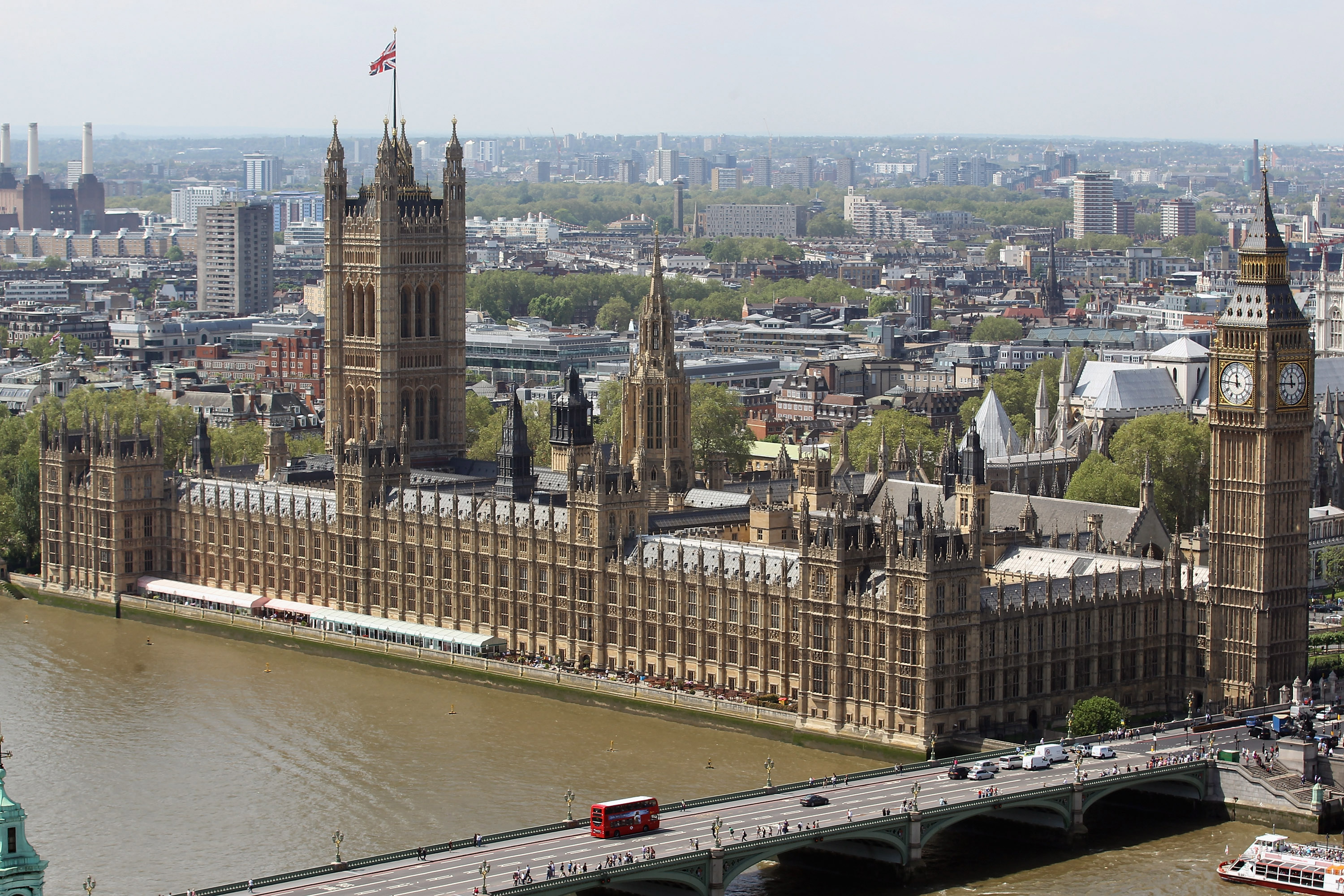 Un fost premier britanic avertizează: Regatul Unit ar putea deveni rapid un stat eşuat