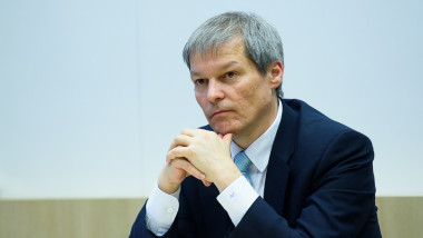 dacian ciolos - gov-1.ro