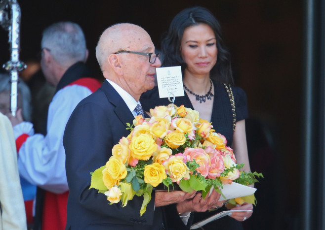 rupert murdoch cu sotia nr 3 la moartea mamei - GettyImages-158487454