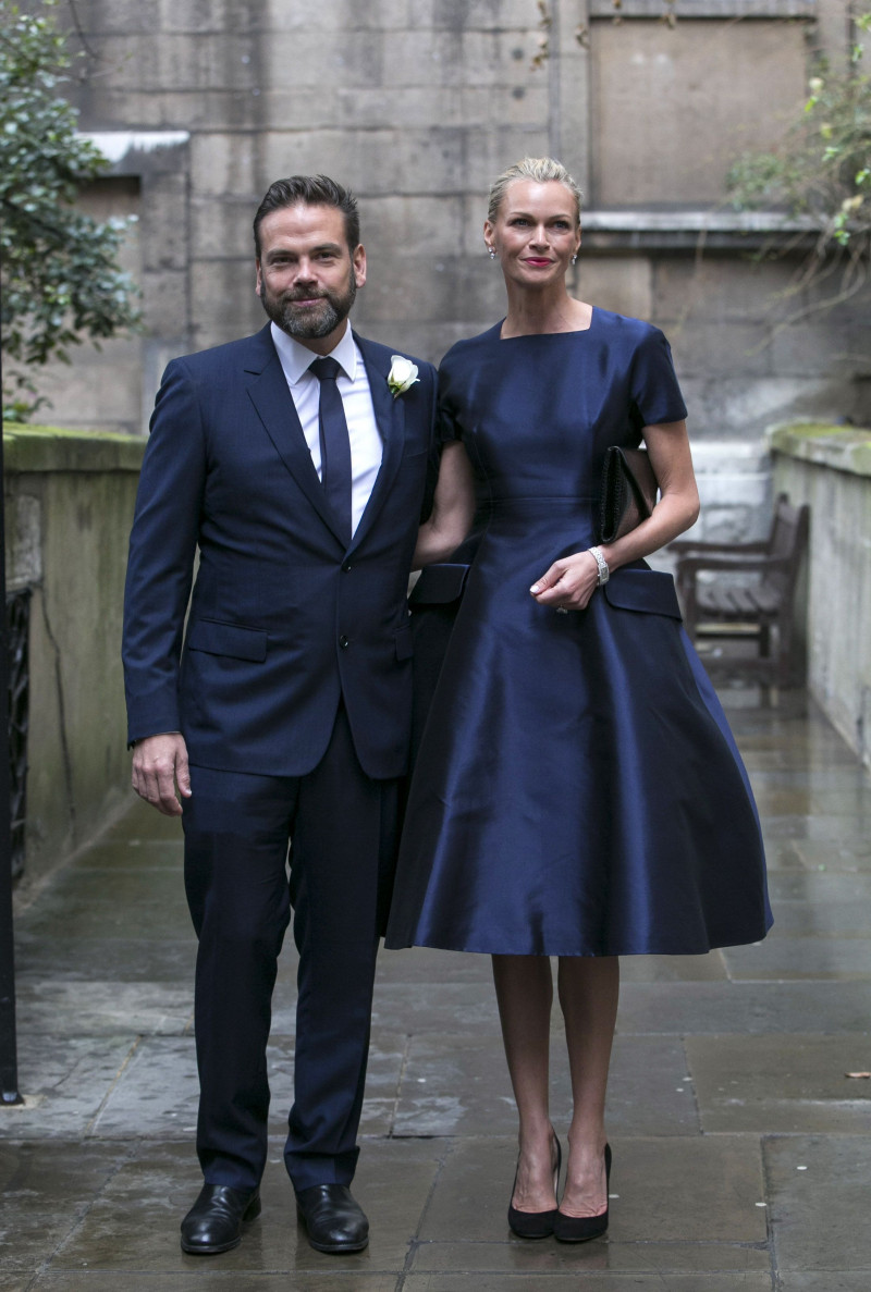 Lachlan Murdoch and Sarah Murdoch - GettyImages-513855048