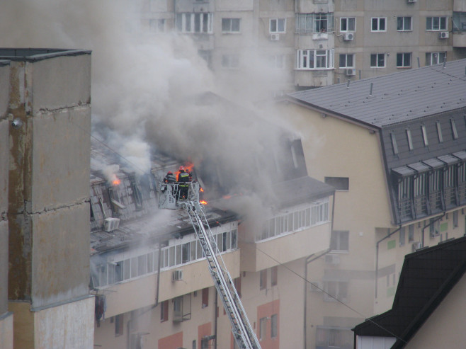 incendiu 1 decembrie - costin vasilescu
