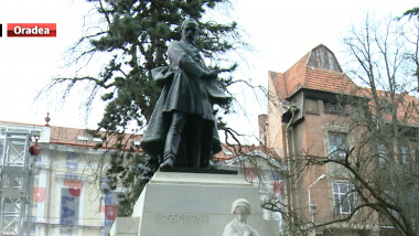 statuie Szacsvay
